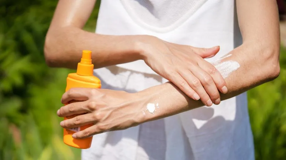 Beste zonnecrèmes van 2026: Veilig voor je huid én je hormonen